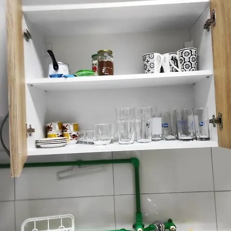 Apartment Fair And Share 1-7 Guests